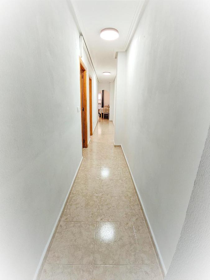 Modern Apartment 3Mins Walk To Playa Del Cura Beach تورّيفيِخا المظهر الخارجي الصورة